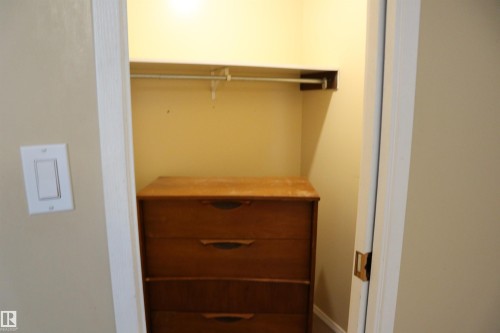 5205 55 Street, Thorsby, AB - Indoor Photo Showing Other Room