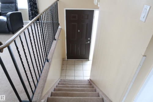 5205 55 Street, Thorsby, AB - Indoor Photo Showing Other Room