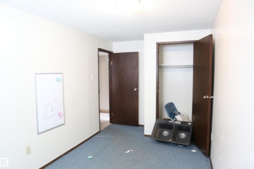 5205 55 Street, Thorsby, AB - Indoor Photo Showing Other Room