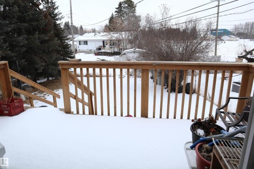 5205 55 Street, Thorsby, AB - Outdoor