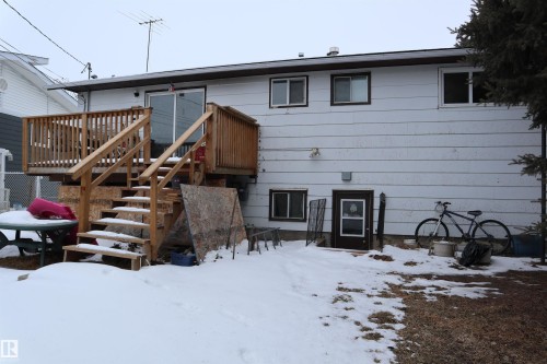 5205 55 Street, Thorsby, AB - Outdoor With Exterior