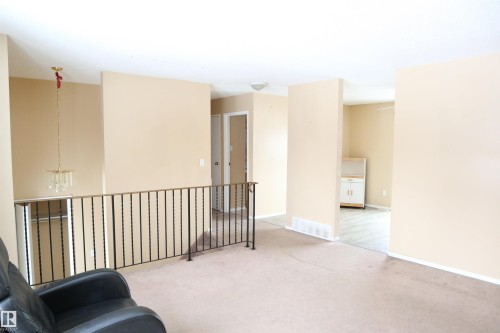 5205 55 Street, Thorsby, AB - Indoor Photo Showing Other Room