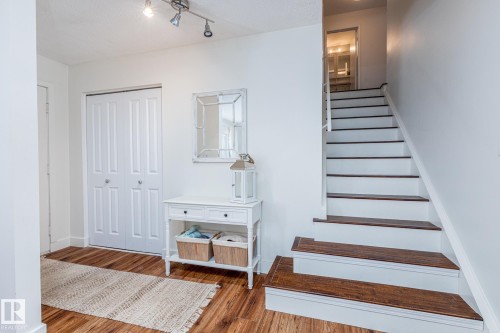 25 Broadview Crescent, St. Albert, AB - Indoor Photo Showing Other Room