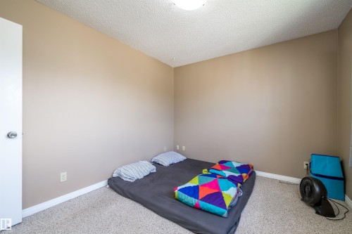 3620 42A Avenue, Edmonton, AB - Indoor Photo Showing Bedroom