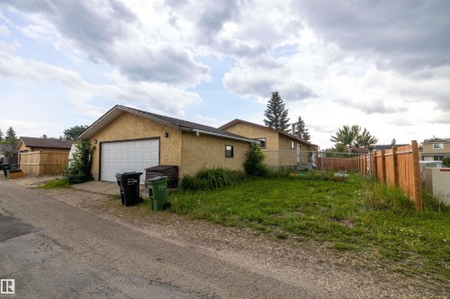 3620 42A Avenue, Edmonton, AB - Outdoor
