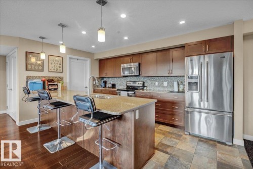 5029 Edgemont Boulevard, Edmonton, AB - Indoor Photo Showing Kitchen With Stainless Steel Kitchen