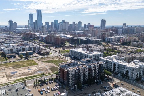 406 10518 113 Street, Edmonton, AB - Outdoor With View