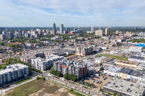 406 10518 113 Street, Edmonton, AB - Outdoor With View