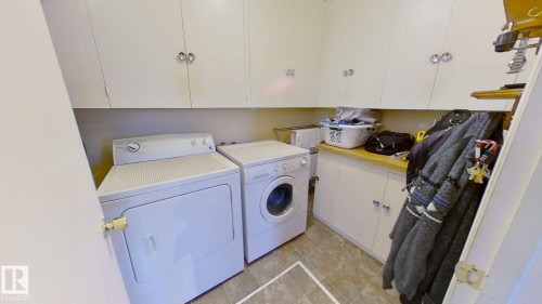 13031 115 Street, Edmonton, AB - Indoor Photo Showing Laundry Room