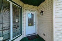 7836 7 Avenue  Edmonton, AB T6X 1N3