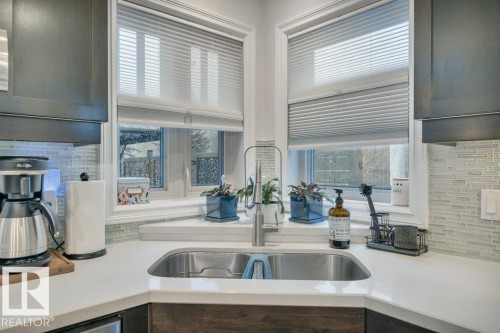 2663 Anderson Crescent, Edmonton, AB - Indoor Photo Showing Kitchen With Double Sink