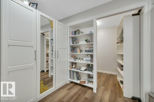 2663 Anderson Crescent, Edmonton, AB - Indoor