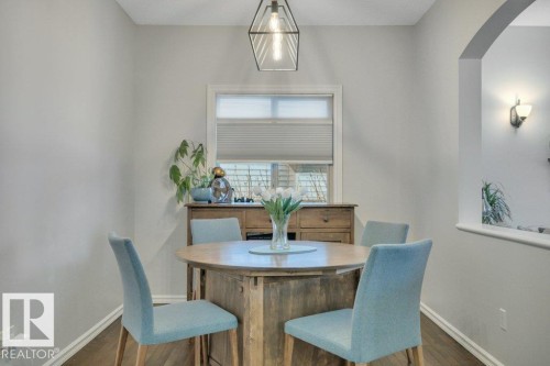 2663 Anderson Crescent, Edmonton, AB - Indoor Photo Showing Dining Room