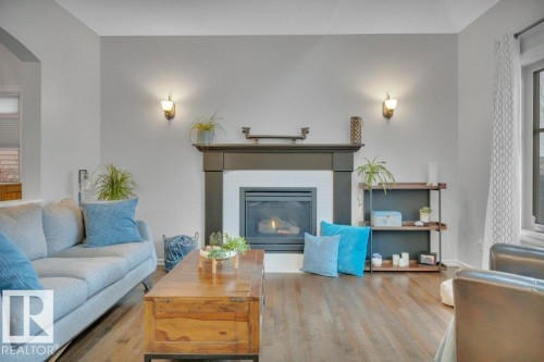 2663 Anderson Crescent, Edmonton, AB - Indoor Photo Showing Living Room With Fireplace