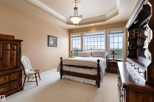 4 Placer Close, St. Albert, AB - Indoor Photo Showing Bedroom