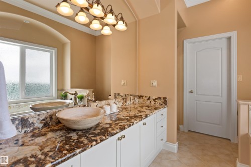 4 Placer Close, St. Albert, AB - Indoor Photo Showing Bathroom