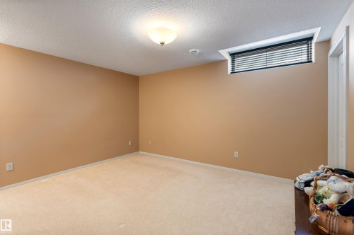 4 Placer Close, St. Albert, AB - Indoor