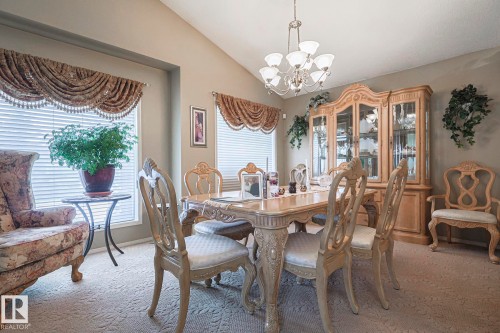 21304 88 Avenue, Edmonton, AB - Indoor Photo Showing Dining Room