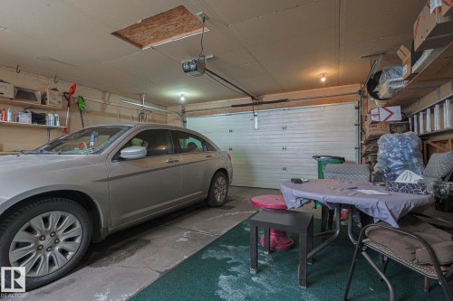 21304 88 Avenue, Edmonton, AB - Indoor Photo Showing Garage