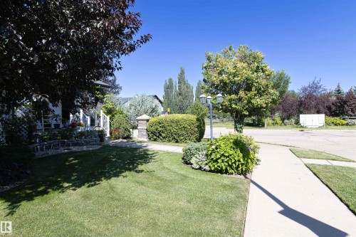21304 88 Avenue, Edmonton, AB - Outdoor