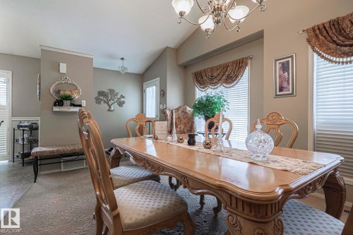 21304 88 Avenue, Edmonton, AB - Indoor Photo Showing Dining Room