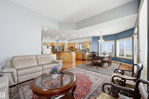 1526 Haswell Close, Edmonton, AB - Indoor Photo Showing Living Room