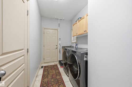 1526 Haswell Close, Edmonton, AB - Indoor Photo Showing Laundry Room