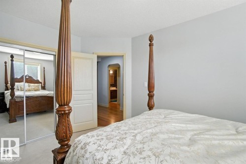 1526 Haswell Close, Edmonton, AB - Indoor Photo Showing Bedroom