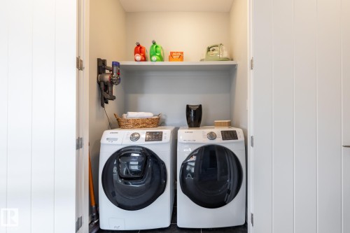 10936 71 Avenue, Edmonton, AB - Indoor Photo Showing Laundry Room