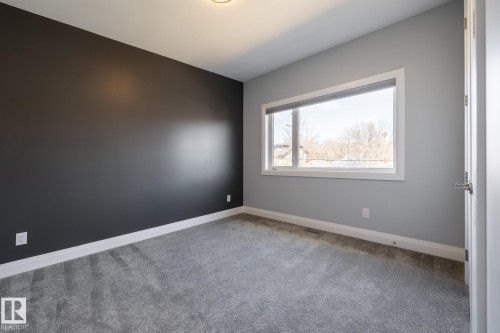 10936 71 Avenue, Edmonton, AB - Indoor Photo Showing Other Room