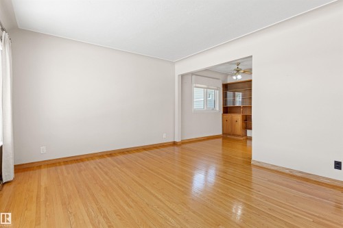 10724 148 Street, Edmonton, AB - Indoor Photo Showing Other Room