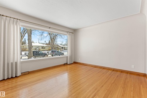 10724 148 Street, Edmonton, AB - Indoor