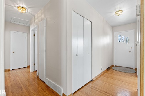 10724 148 Street, Edmonton, AB - Indoor Photo Showing Other Room