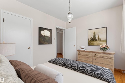 10724 148 Street, Edmonton, AB - Indoor Photo Showing Bedroom