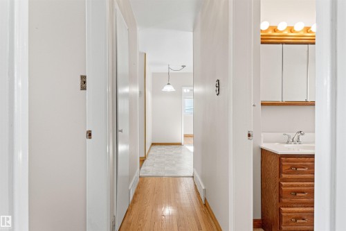 10724 148 Street, Edmonton, AB - Indoor Photo Showing Other Room