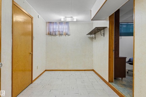 10724 148 Street, Edmonton, AB - Indoor Photo Showing Other Room