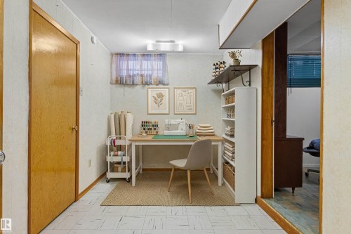 10724 148 Street, Edmonton, AB - Indoor