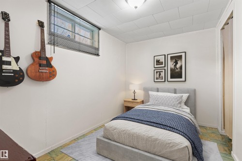 10724 148 Street, Edmonton, AB - Indoor Photo Showing Bedroom