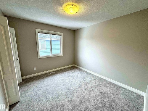 1473 Wates Link, Edmonton, AB - Indoor Photo Showing Other Room
