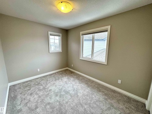 1473 Wates Link, Edmonton, AB - Indoor Photo Showing Other Room