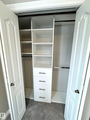 1473 Wates Link, Edmonton, AB - Indoor Photo Showing Other Room