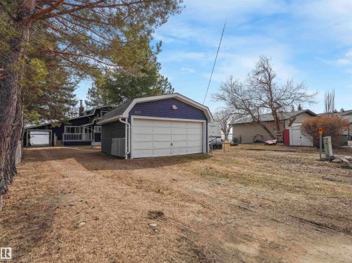 809 8 Street, Rural Lac Ste. Anne County, AB - Outdoor