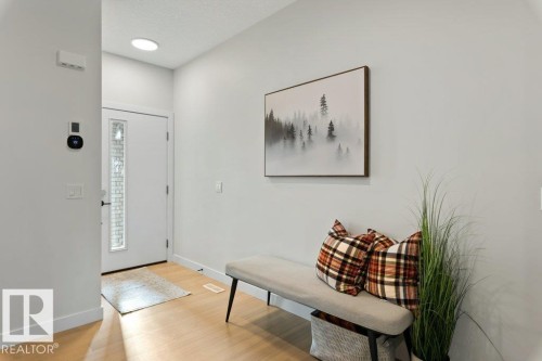 20876 131 Avenue, Edmonton, AB - Indoor Photo Showing Other Room