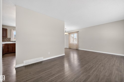 8938 94 Avenue, Fort Saskatchewan, AB - Indoor Photo Showing Other Room