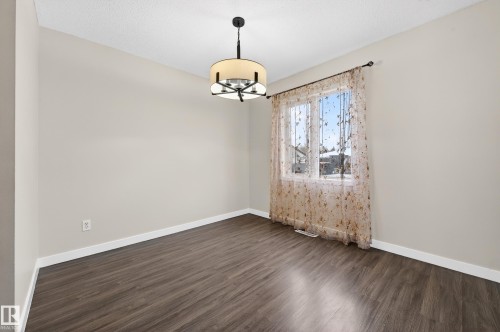 8938 94 Avenue, Fort Saskatchewan, AB - Indoor Photo Showing Other Room