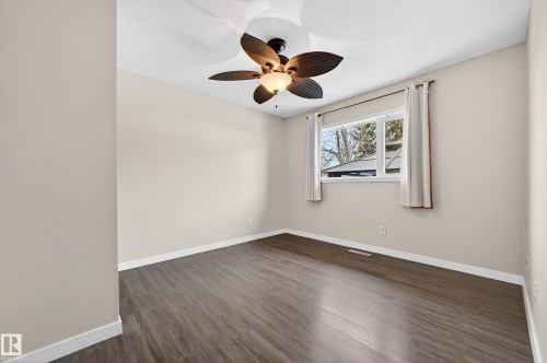 8938 94 Avenue, Fort Saskatchewan, AB - Indoor Photo Showing Other Room