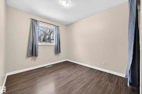 8938 94 Avenue, Fort Saskatchewan, AB - Indoor Photo Showing Other Room