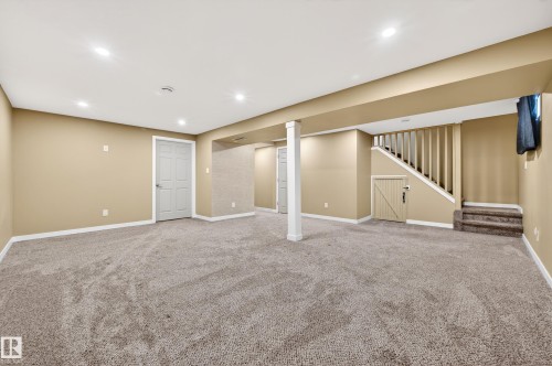 8938 94 Avenue, Fort Saskatchewan, AB - Indoor