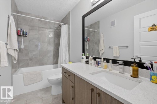 86 Edgefield Way, St. Albert, AB - Indoor Photo Showing Bathroom