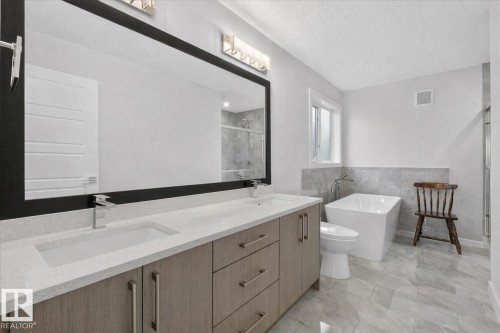 86 Edgefield Way, St. Albert, AB - Indoor Photo Showing Bathroom